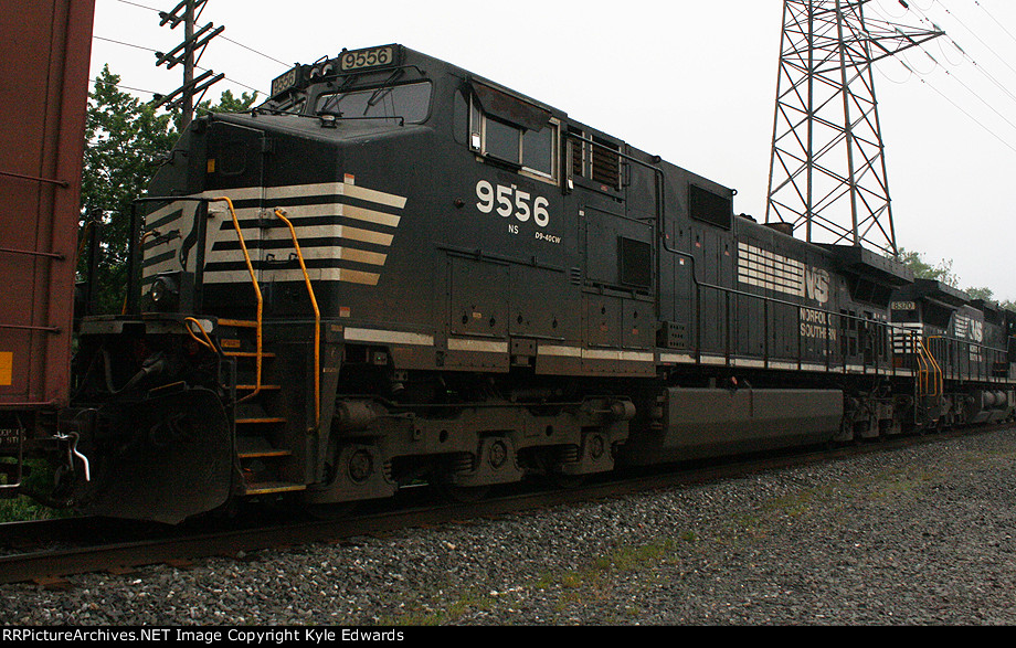 NS C40-9W #9556 on 69Q